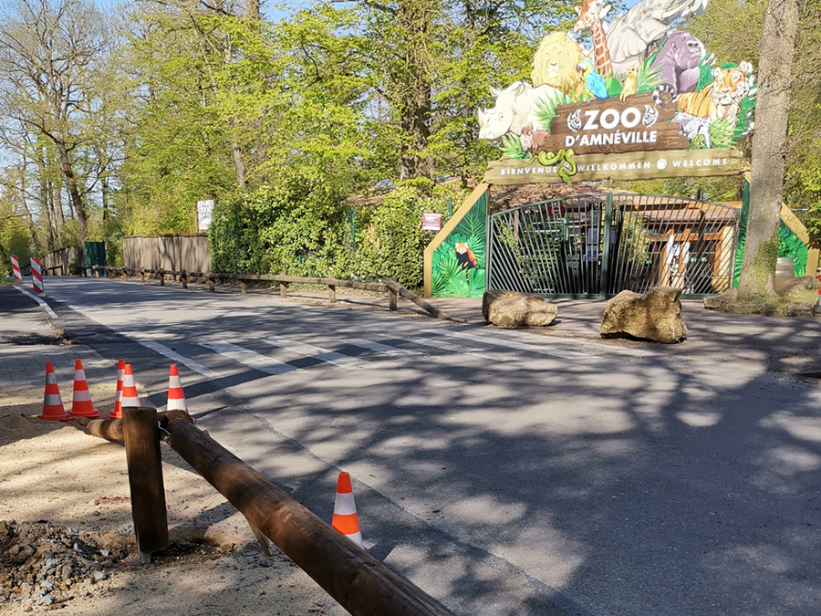 La barrière parking Tertu au Zoo d’Amnéville